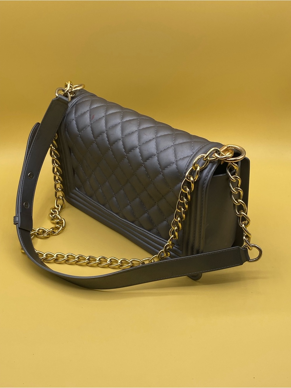 Quilted Rubber Chain Shoulder Bag in Dark Gray with Gold Hardware - Picture 3 of 4